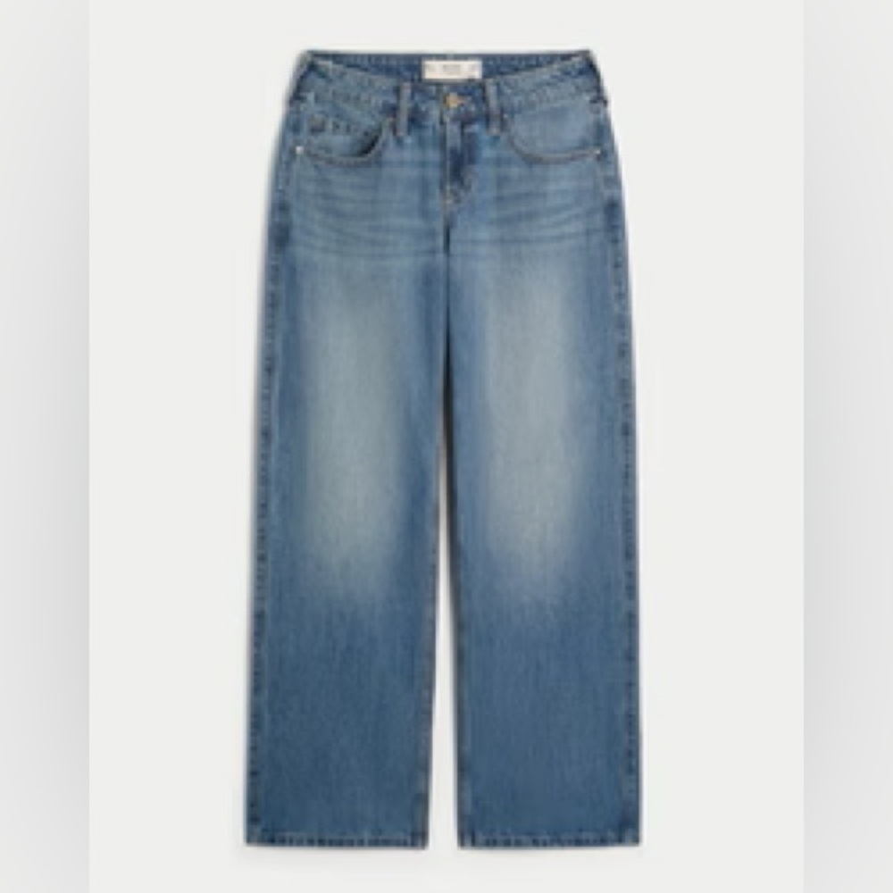 Hollister Low-Rise Medium Wash Studded Hearts Baggy Jeans - SIZE 12 LONG